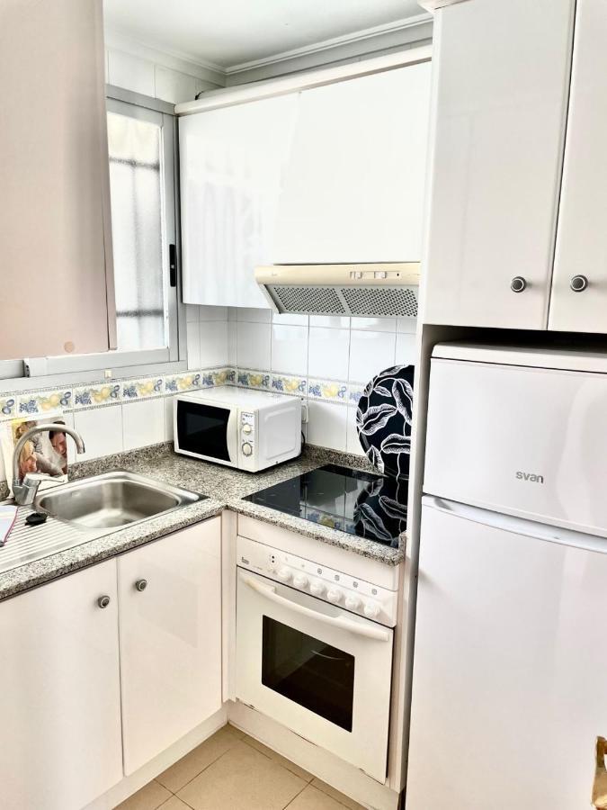 Apartamentos Ulia Benidorm Esterno foto