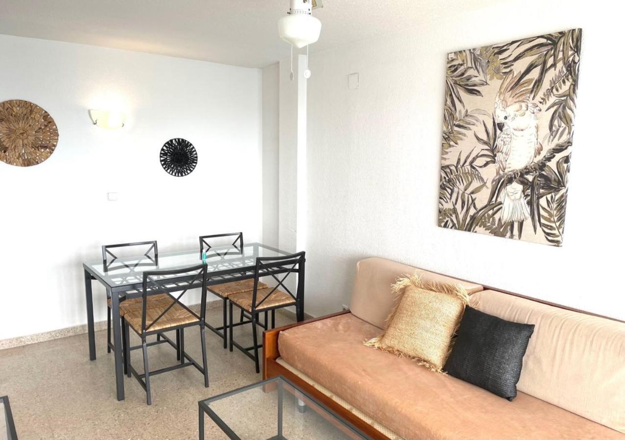 Apartamentos Ulia Benidorm Esterno foto