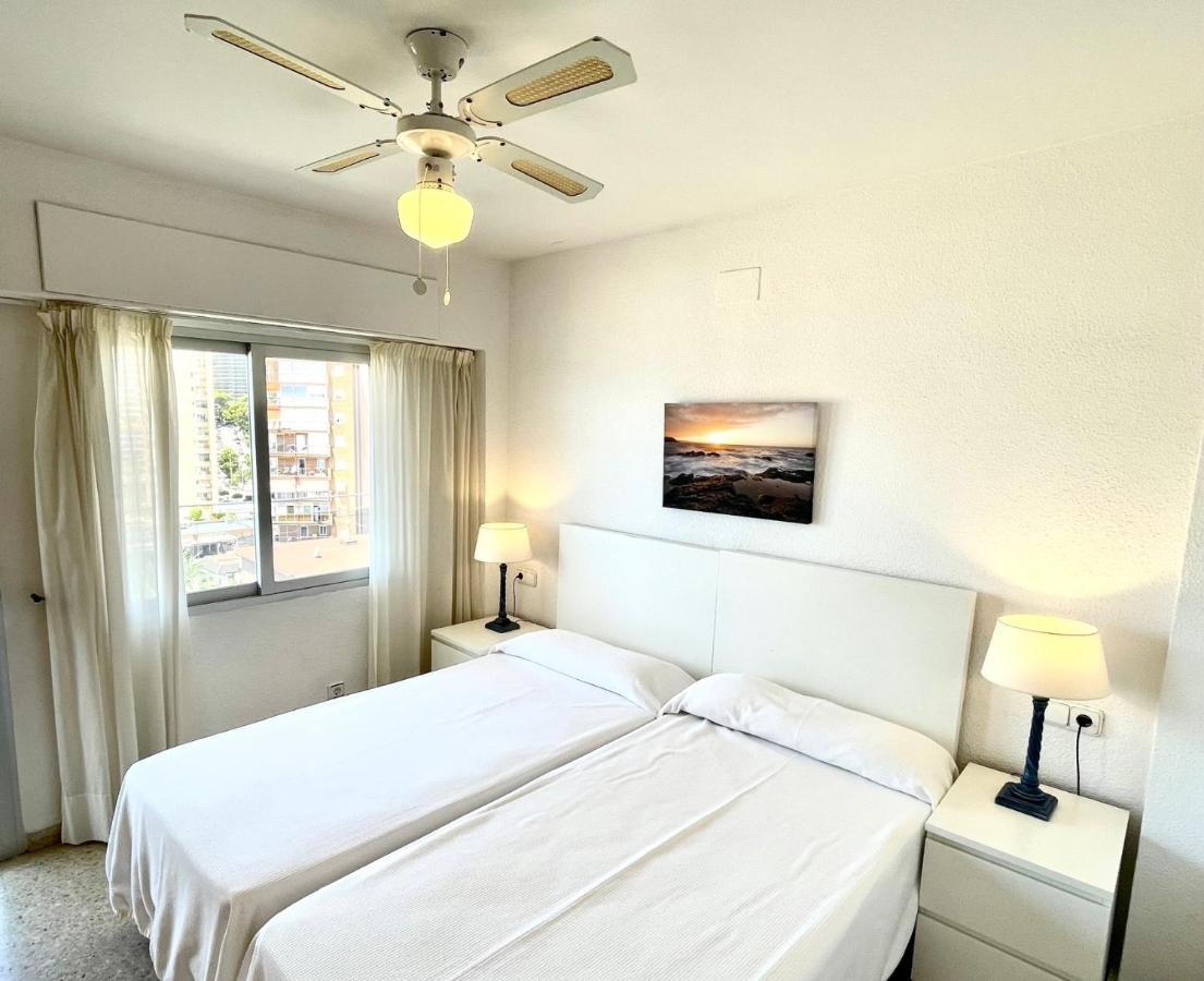 Apartamentos Ulia Benidorm Esterno foto